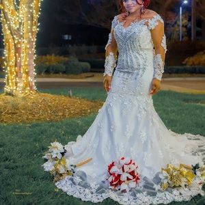 Wedding dress
